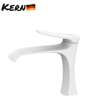 Смеситель для умывальника Kern K1077WH Белый